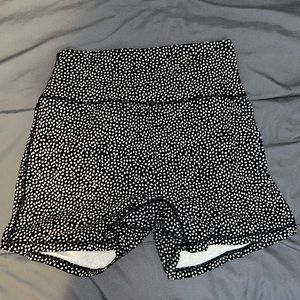 Buff bunny legacy shorts